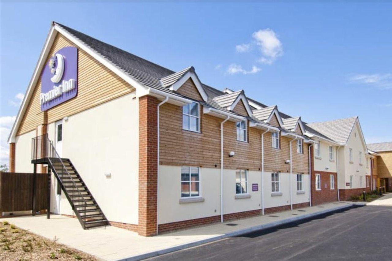 Premier Inn Ramsgate Bagian luar foto